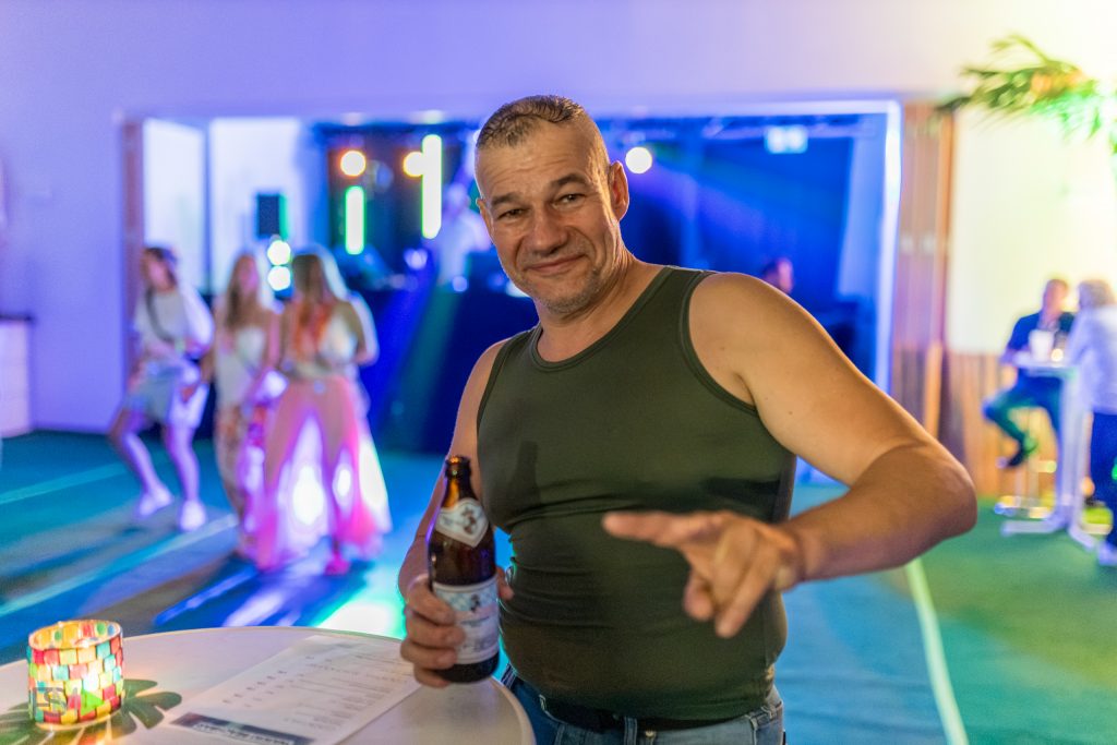 2026-08-01_Beachparty_HighRes-7